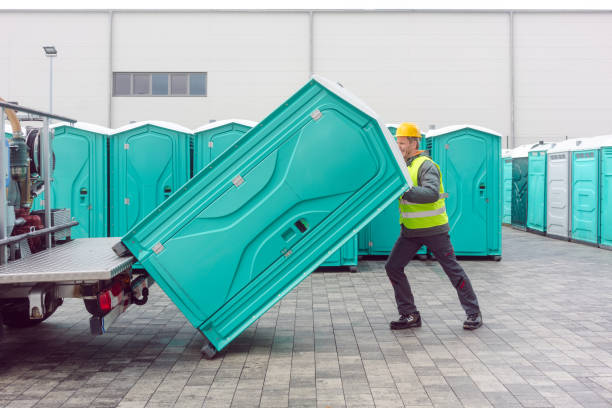 Best Portable bathroom rental  in New London, WI